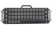 Boitier 32 embases XLR3F 8 embases XLR3M deux H108 mâle 2 leviers