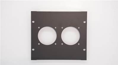 Plastron AT200 - 4U  pour   2 PC 16/32  fixation 60x60 -MECATES