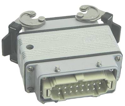 Adaptateur H16 mâle 4 pivots / femelle 2 leviers